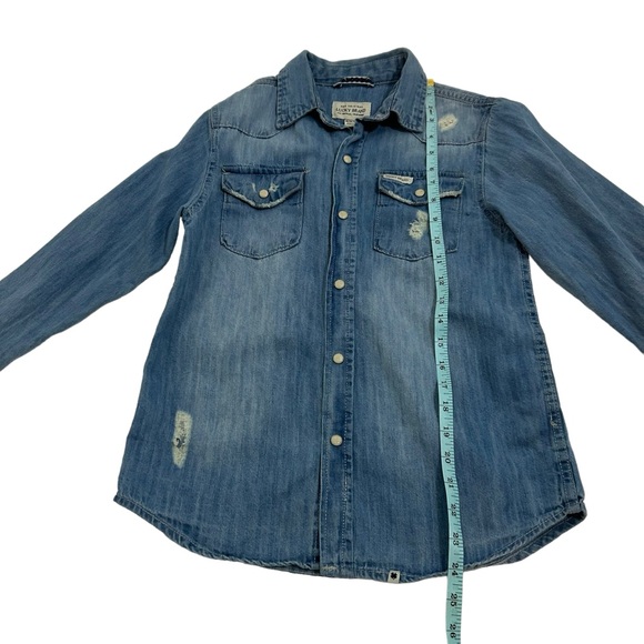 Lucky Brand Women’s Blue Chambray Distressed Button Down Shirt, Size Medium - Picture 8 of 15